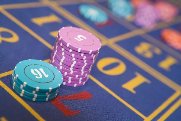 virgo88 live blackjack table with professional dealer and multiple camera angles